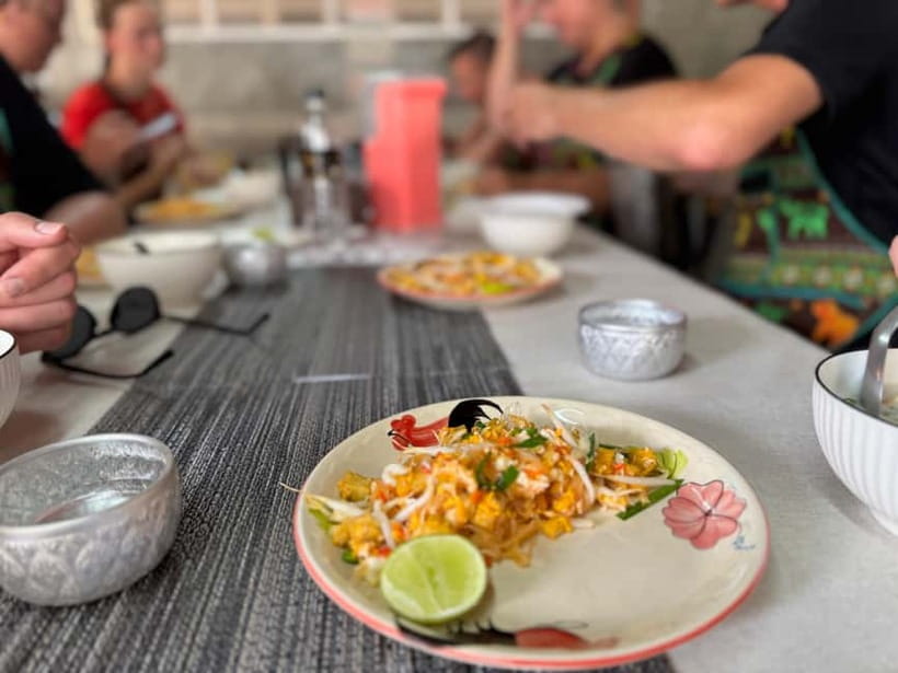 Chiang Mai: Cooking Class with Market and Pickup - Who will enjoy it most?
