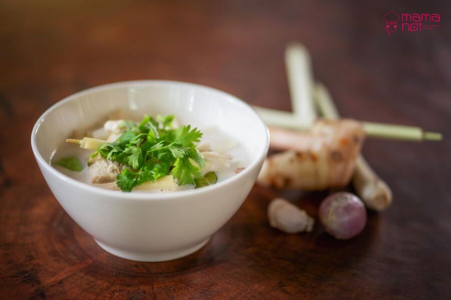Chiang Mai: Cooking Class with Organic Farm at Mama Noi - From Chiang Mai hotel pickup to the local market