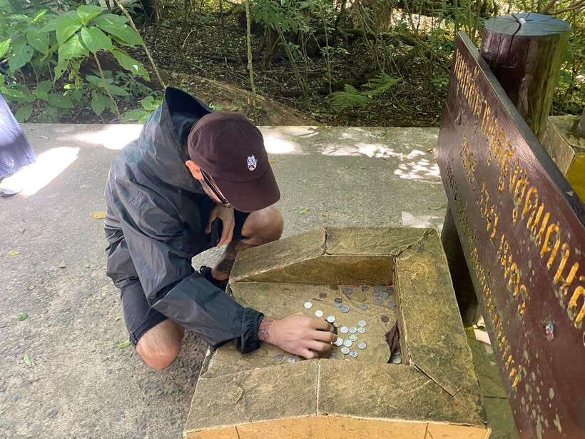 Chiang Mai: Doi Inthanon National Park and Pha Dok Siew Trek - Mae Klang Luang and the village connection