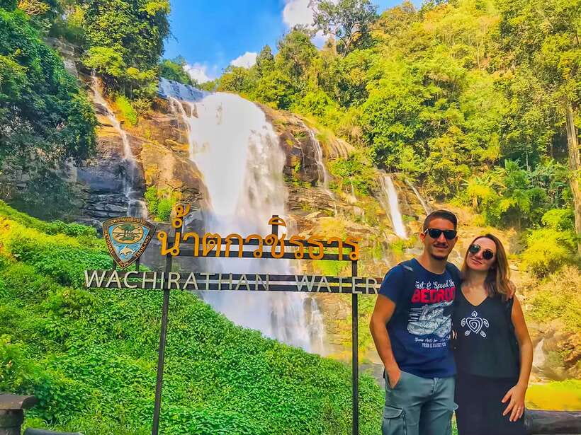 Chiang Mai: Doi Inthanon National Park Eco-Friendly Tour - Twin pagodas with wide mountain views