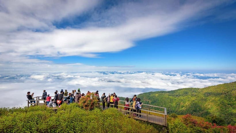 Chiang Mai: Doi Inthanon Park and Kew Mae Pan 2-Hour Hike - Wachirathan Waterfall closes the sightseeing route