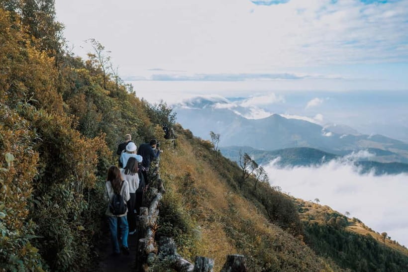 Chiang Mai: Doi Inthanon Park and Kew Mae Pan 2-Hour Hike - Reaching Thailand’s highest point