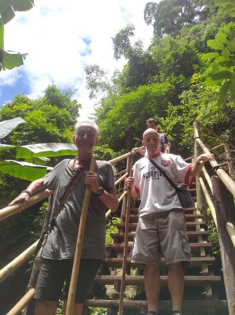 Chiang Mai: Doi Inthanon Park and Pha Dok Siew Hike Day Trip - How much guiding should you expect?