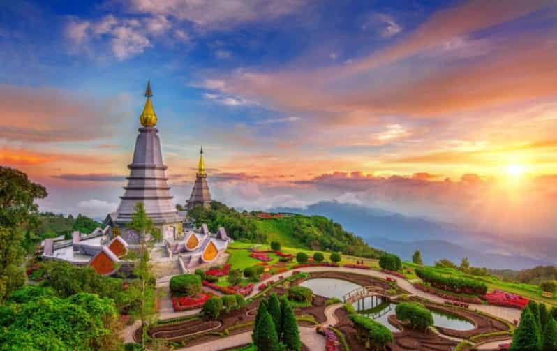 Chiang Mai: Doi Inthanon Park and Pha Dok Siew Hike Day Trip - The Pha Dok Siew trail is the day’s highlight
