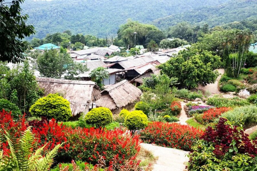 Chiang Mai: Doi Suthep and Hmong Village Half-Day Tour - Why Doi Suthep belongs on your Chiang Mai schedule