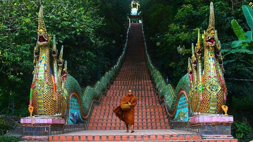 Chiang Mai: Doi Suthep and Wat Pha Lat Temple Evening Tour - The Ride Up Doi Suthep Takes About 20 Minutes