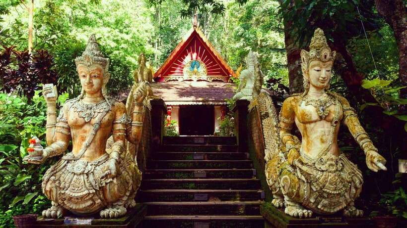 Chiang Mai: Doi Suthep and Wat Pha Lat Temple Evening Tour - Doi Suthep Brings the Big View and the Golden Chedi