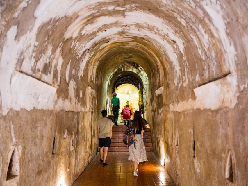 Chiang Mai: Doi Suthep and Wat Umong Enchanting Evening Tour - Doi Suthep’s 309 steps and golden pagoda