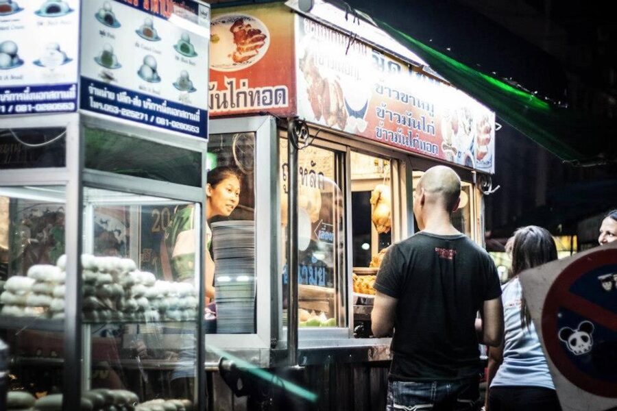 Chiang Mai: Evening Local Street Food Market Tour - Starting at your hotel and meeting the group