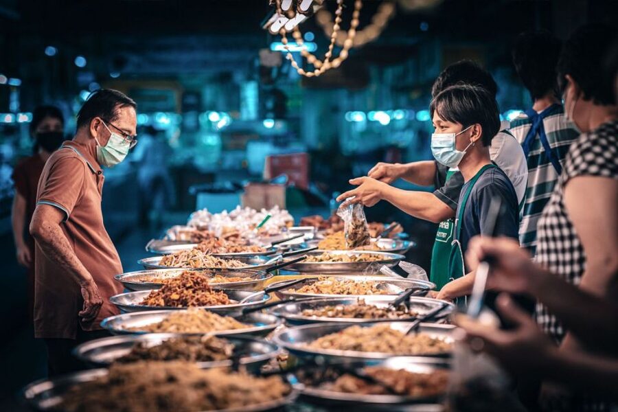 Chiang Mai: Food Tour by Songtheaw Truck with 15+ Tastings - The first plates: Northern Thai flavors and cooking methods