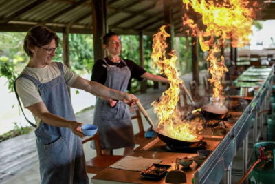 HALF-DAY COOKING COURSE at a Thai Cooking Farm