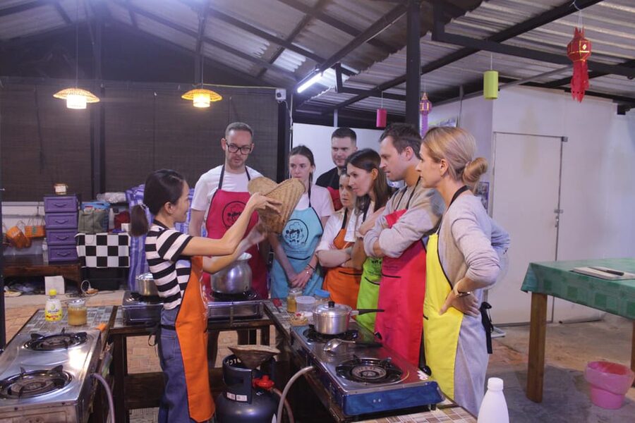 Chiang Mai: Half Day Morning Cooking Class with Market Tour - What you take home