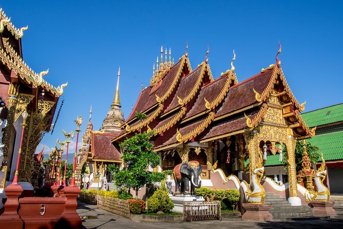 Chiang Mai: Historic Old City Bike Tour - Morning or Night - The market stop and what is actually included