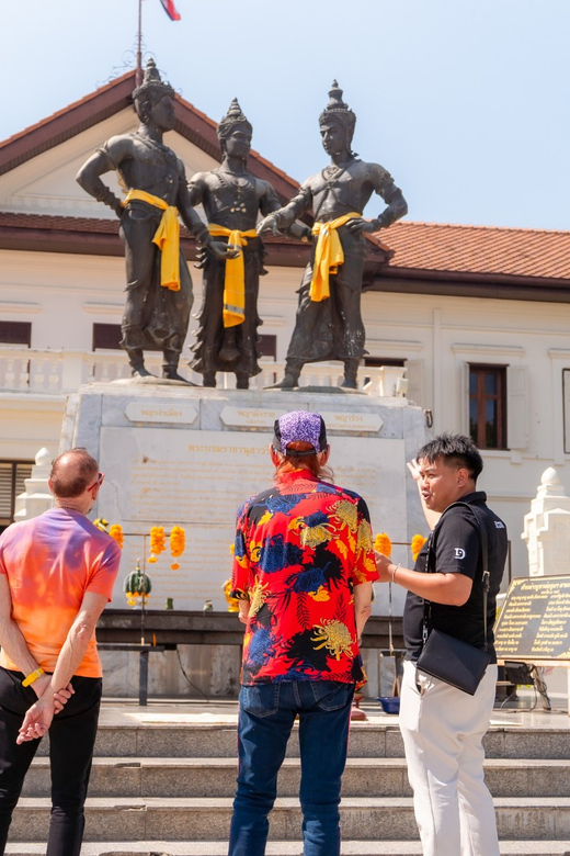 Chiang Mai: Historical and Culture Exploration Walking Tour - Starting at the Three Kings Monument