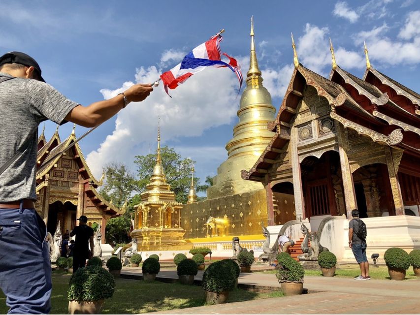 Chiang Mai: History & Mouth Watering Food Tour - Walking and local transport make the tour more useful
