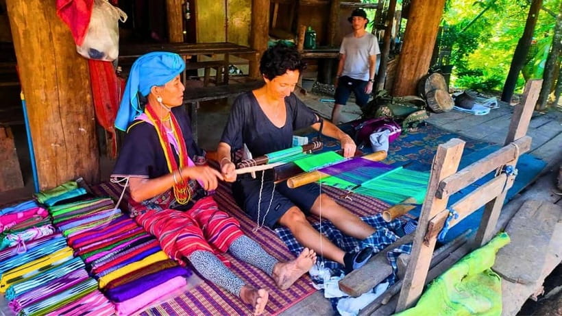 Chiang Mai: Jungle Trek, Elephants care & Bamboo Rafting - Leaving Chiang Mai for Mae Wang