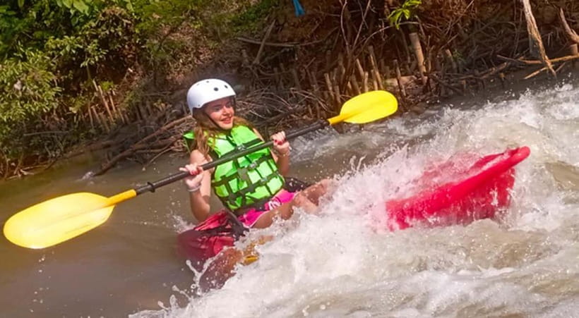 Chiang Mai: Kayak the Jungle River of Chiang Dao Valley! - Learning the basics before the current takes over
