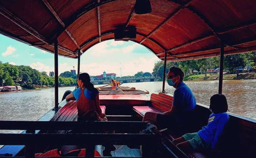 Chiang Mai: Mae Ping River Cruise & Optional Transfer - Practical timing and booking advice