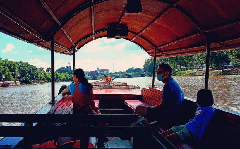 Chiang Mai: Mae Ping River Cruise & Optional Transfer - Pickup, the dock, and the first 30 minutes