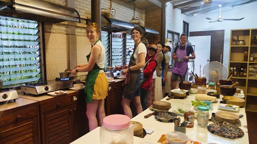 Chiang Mai: Morning Cooking Class with Market Visit - Key points to know before booking