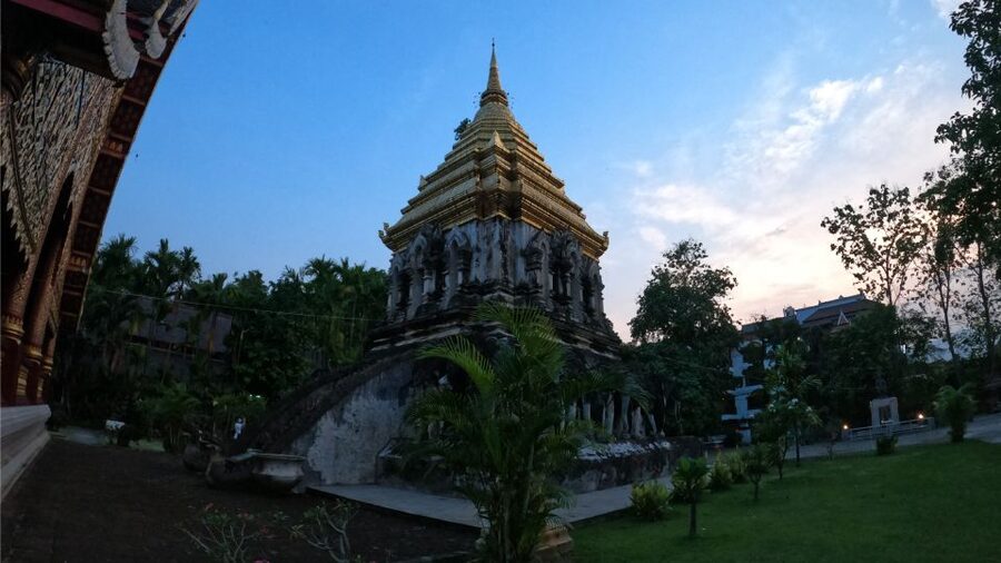 Chiang Mai: Nighttime City Highlights by EV Tram - The first ride past Wat Chiang Man