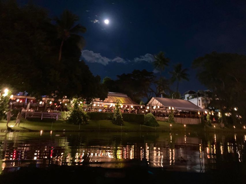 Chiang Mai: Ping River Night Kayaking into City Center - What the $50 price really covers