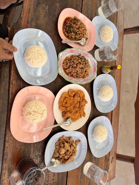 Chiang Mai:Sticky Watefall private tour with lunch - The Ride Back to Chiang Mai