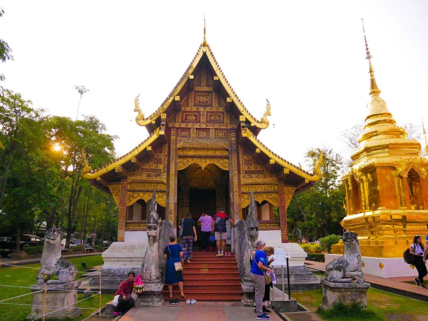 Chiang Mai: Temples and Street Food Night Tour by Tuk Tuk - Price, timing, and what you actually receive