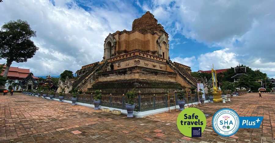 Chiang Mai: Temples & Culture Tour - Wat Chiang Man and the city’s first royal chapter