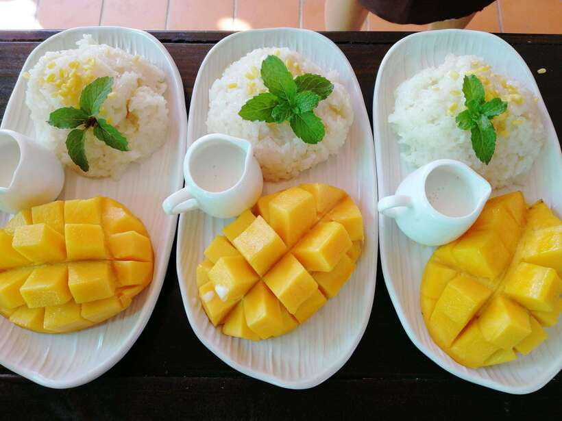 Chiang Mai: Thai Cooking and Market Tour with Lanna Smile - Booking and cancellation tips