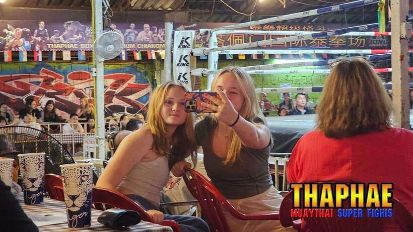 Chiang Mai: Thaphae Boxing Stadium Muay Thai - The evening schedule, from 9:00 to 11:30 pm