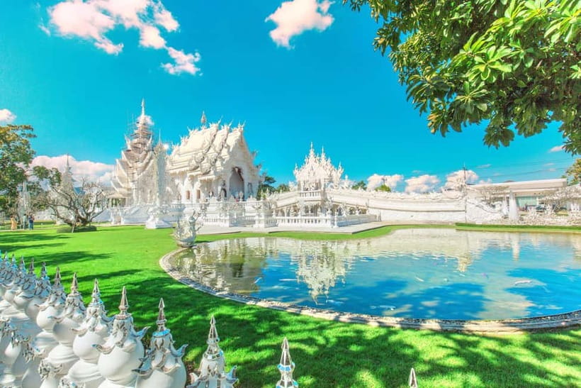 Chiang Mai to Chiang Rai: 3 Temples & Hot Springs & Pickup - Pickup, minibus, and the long road north