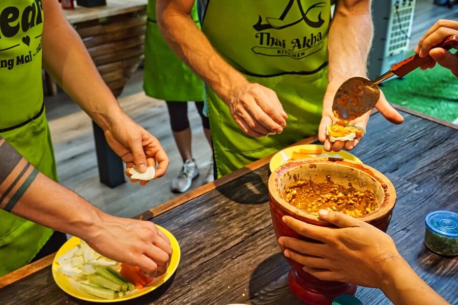 Chiang Mai: Traditional Thai-Akha Cooking Class& Market Tour - Food allergies and practical preparation