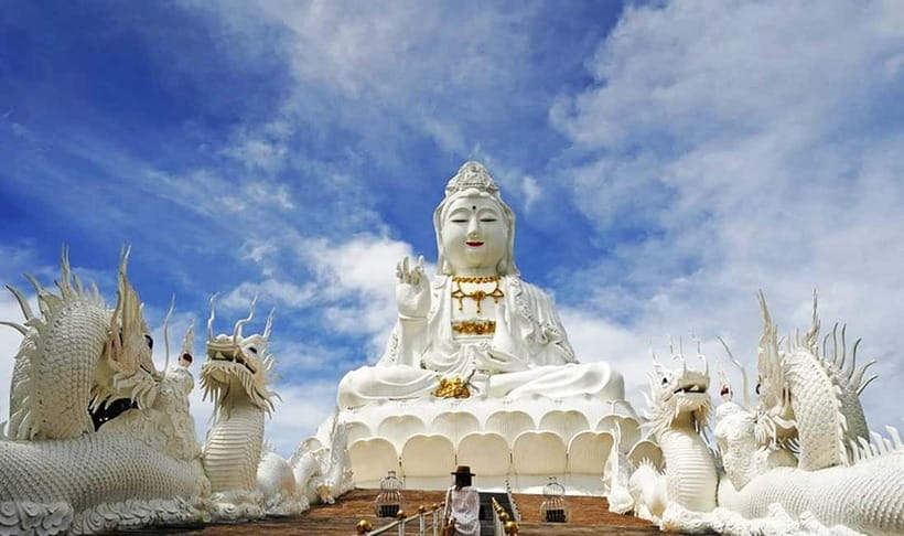 Chiang Rai: Excursion White, Blue,Red Temples & Lalitta Café - Why Chiang Rai works as a day trip from Chiang Mai