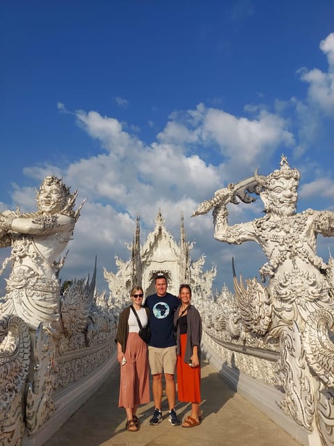 Chiang Rai: Guided Highlights Guided Tour with Buffet Lunch - Baan Dam, where art takes a darker turn