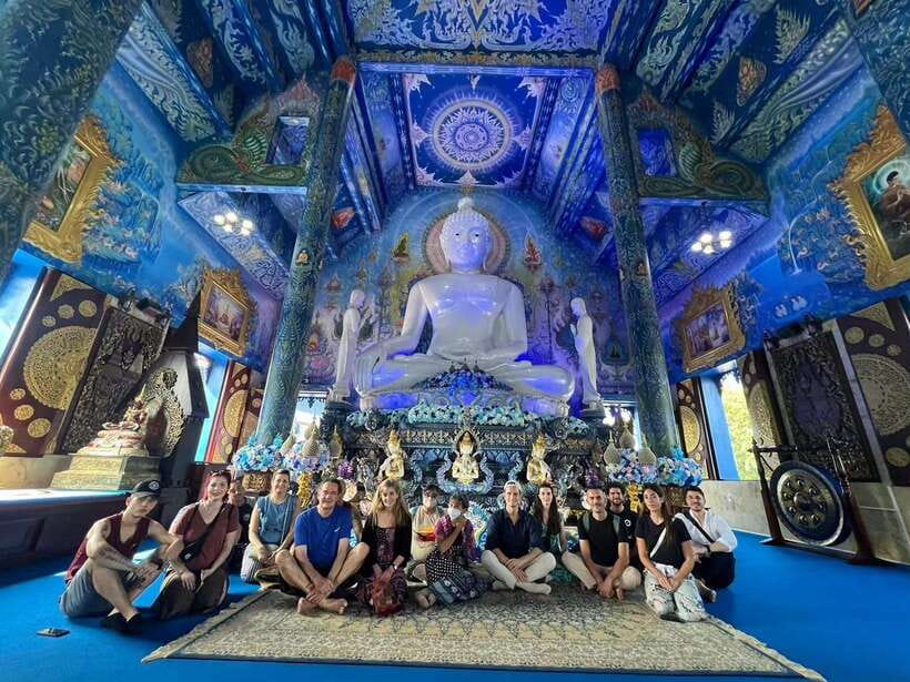 Chiang Rai: Guided Highlights Guided Tour with Buffet Lunch - The Long Neck Karen Village, a complicated cultural stop