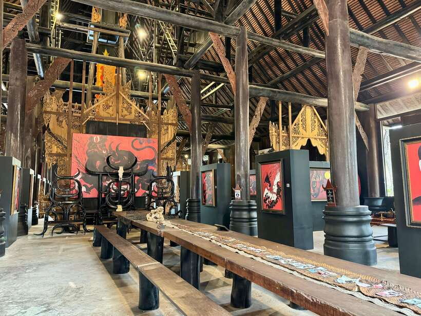 Chiang Rai: Iconic Temples & 7 Major Sites—River View Buffet - Baan Dam, Chiang Rai’s Black House