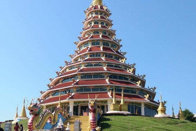 Chiang Rai Temples: Private Tour from Chiang Mai - What the private vehicle and guide add