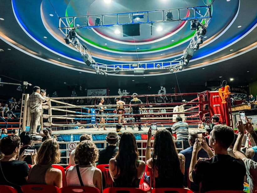 Chiangmai: Chiangmai Boxing Stadiums Ticket - What the fight card feels like from the first bell