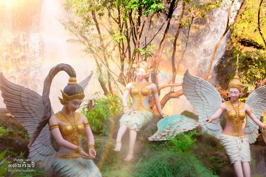 Chiangmai to Chiangrai: 3 Temples, Hot Springs& Lalitta Cafe - Key points to know before booking