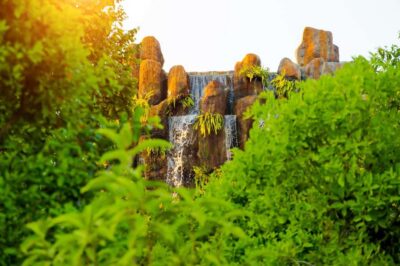 Chiangmai to Chiangrai: 3 Temples, Hot Springs& Lalitta Cafe