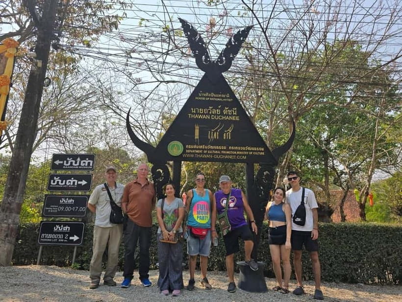 Chiangrai Full day: Popular 7 Locations with Thai buffet - Long Neck Karen Village: an ethical stop to consider