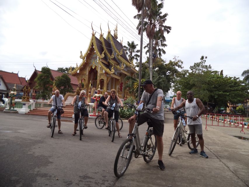 Colors of Chiang Mai Guided Bicycle Tour - Starting out on green lanes and local roads