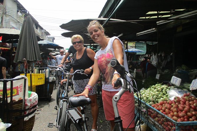 Countryside Bangkok and a Local Floating Market Tour by Bicycle Including Lunch - Key points at a glance