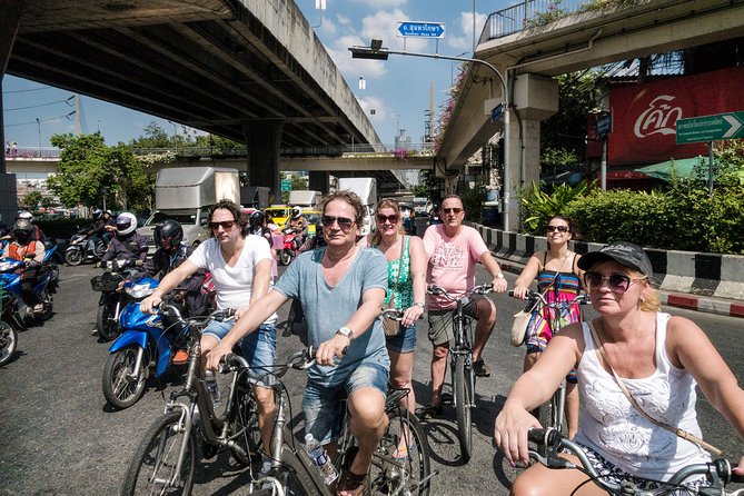 Countryside Bangkok and a Local Floating Market Tour by Bicycle Including Lunch - A floating market with food, not just photos