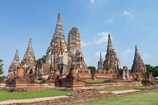 Day Trip to Bangkok Floating Market & Maeklong Railway - Who will enjoy this day trip most?