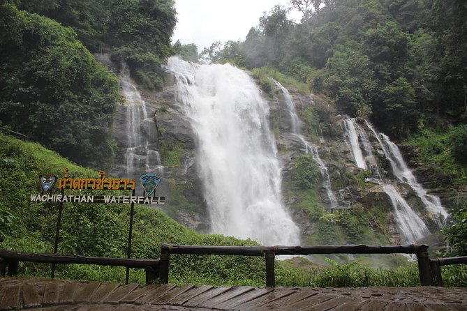 Doi inthanon National Park + 2Hour Fantastic Trekking with Lunch - The twin pagodas and their mountain gardens