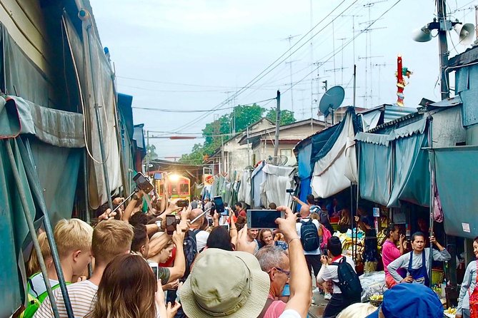 Floating and Railway Market (Optional Waterfall): Private Tour - Coconut sugar and the small local stops
