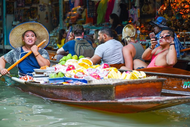 Floating Markets Day Trip from Bangkok - Two hours among canal-side stalls