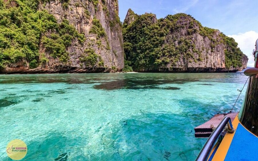 From Ao Nang: Phi Phi Islands Day Tour by Boat with Lunch - Pileh Lagoon and Viking Cave